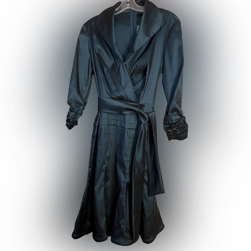 Tadashi Collection Shoji Metallic Collar Dress